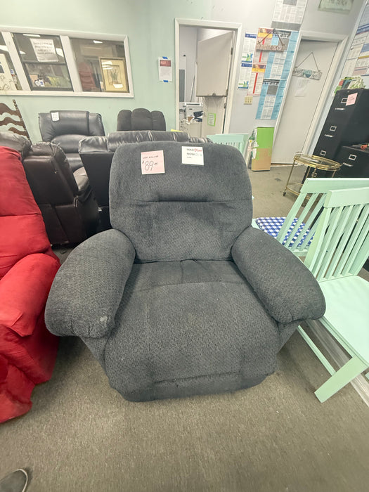 Used Recliner - Bill's Discount Center (Bradenton, FL)