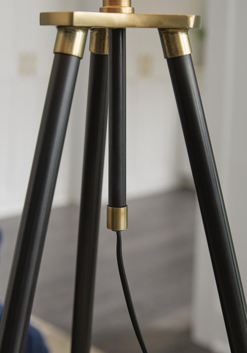 Cashner Floor Lamp - Bill's Discount Center (Bradenton, FL)