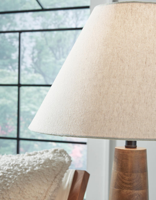 Danset Lamp Set - Bill's Discount Center (Bradenton, FL)