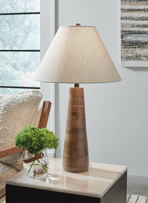 Danset Lamp Set - Bill's Discount Center (Bradenton, FL)