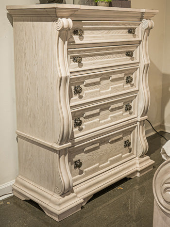 Bruchandi Chest of Drawers - Bill's Discount Center (Bradenton, FL)