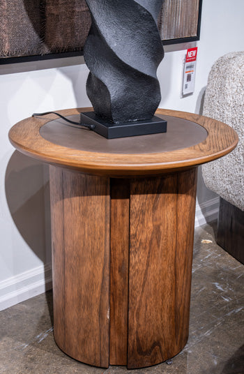 Dontayne End Table - Bill's Discount Center (Bradenton, FL)