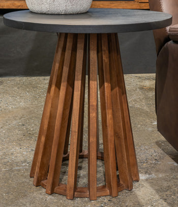Kallari End Table - Bill's Discount Center (Bradenton, FL)