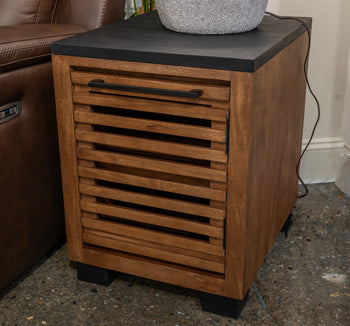 Kallari Chairside End Table - Bill's Discount Center (Bradenton, FL)