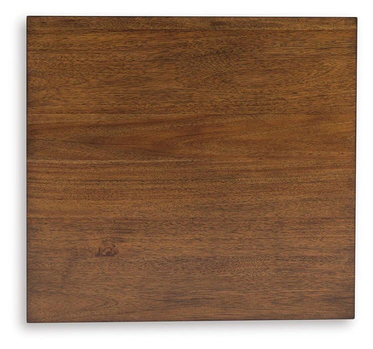 Sturlayne End Table - Bill's Discount Center (Bradenton, FL)