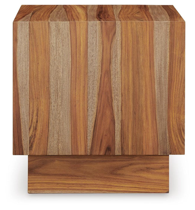 Dressonni End Table - Bill's Discount Center (Bradenton, FL)